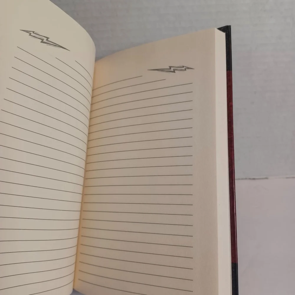 Harry Potter Hogwarts‎ Express Platform 9 3/4 Blank Journal/Notebook/Scholastic