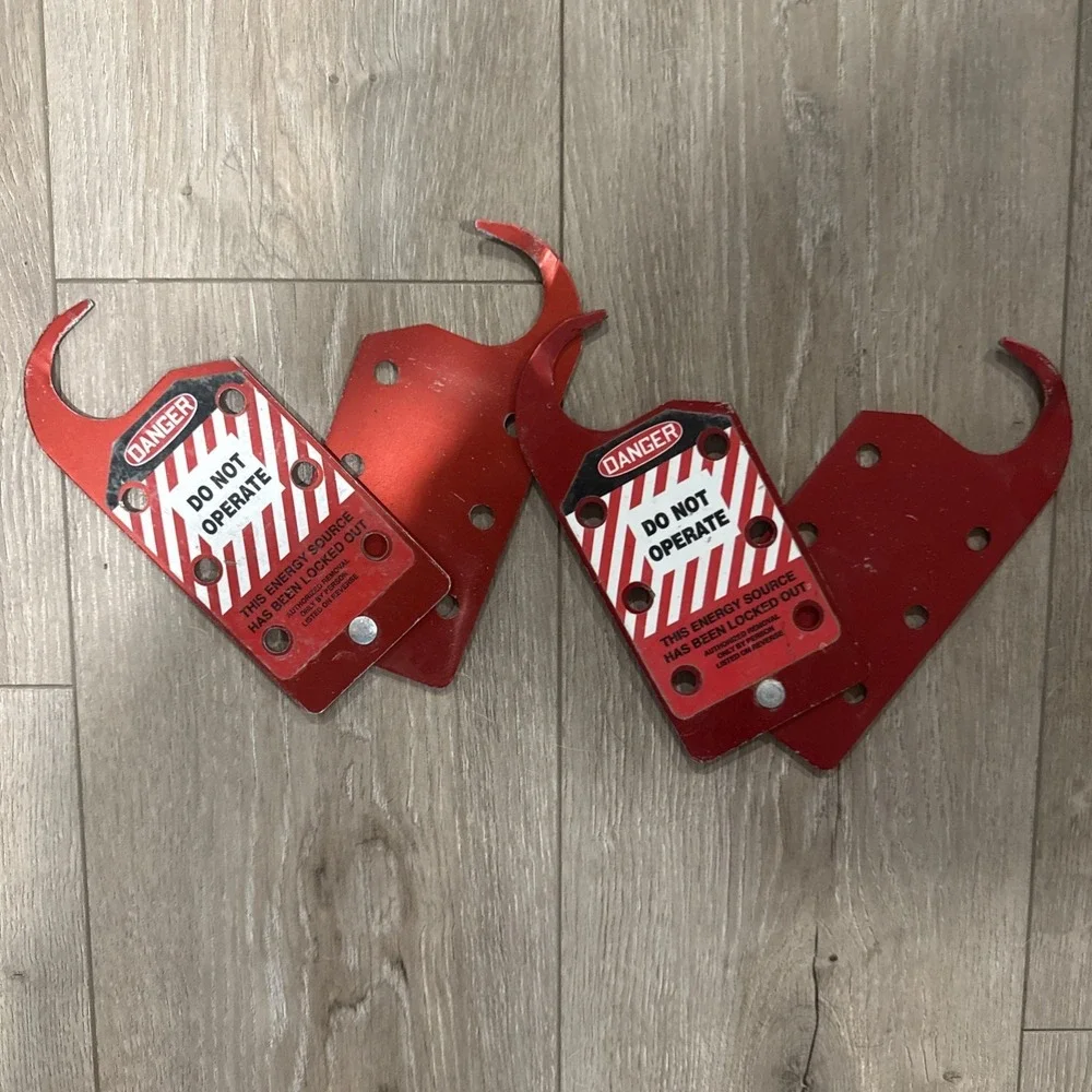 Lot of 2 Brady DANGER Do Not‎ Operate Lock/Tag Red