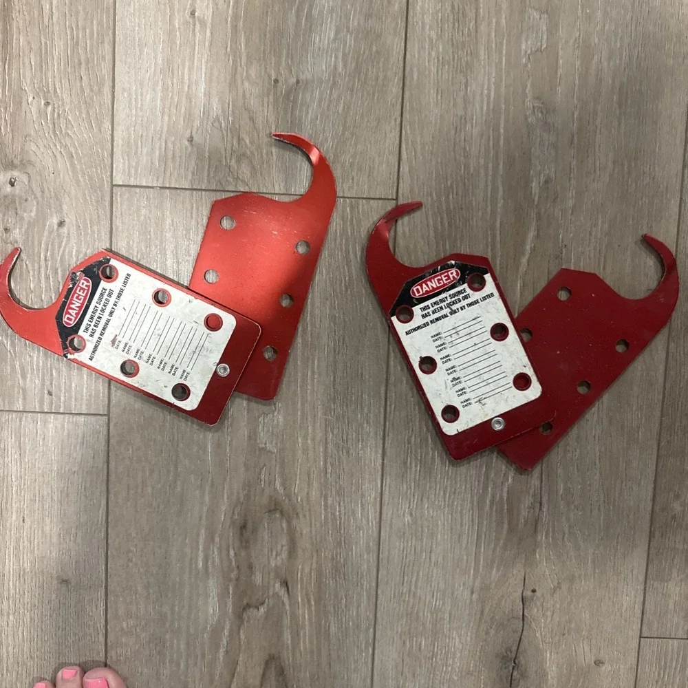 Lot of 2 Brady DANGER Do Not‎ Operate Lock/Tag Red