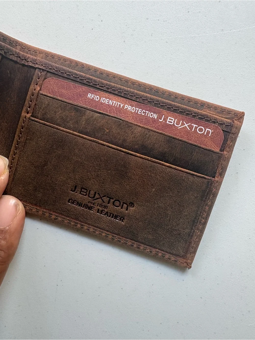 Buxton classic brown