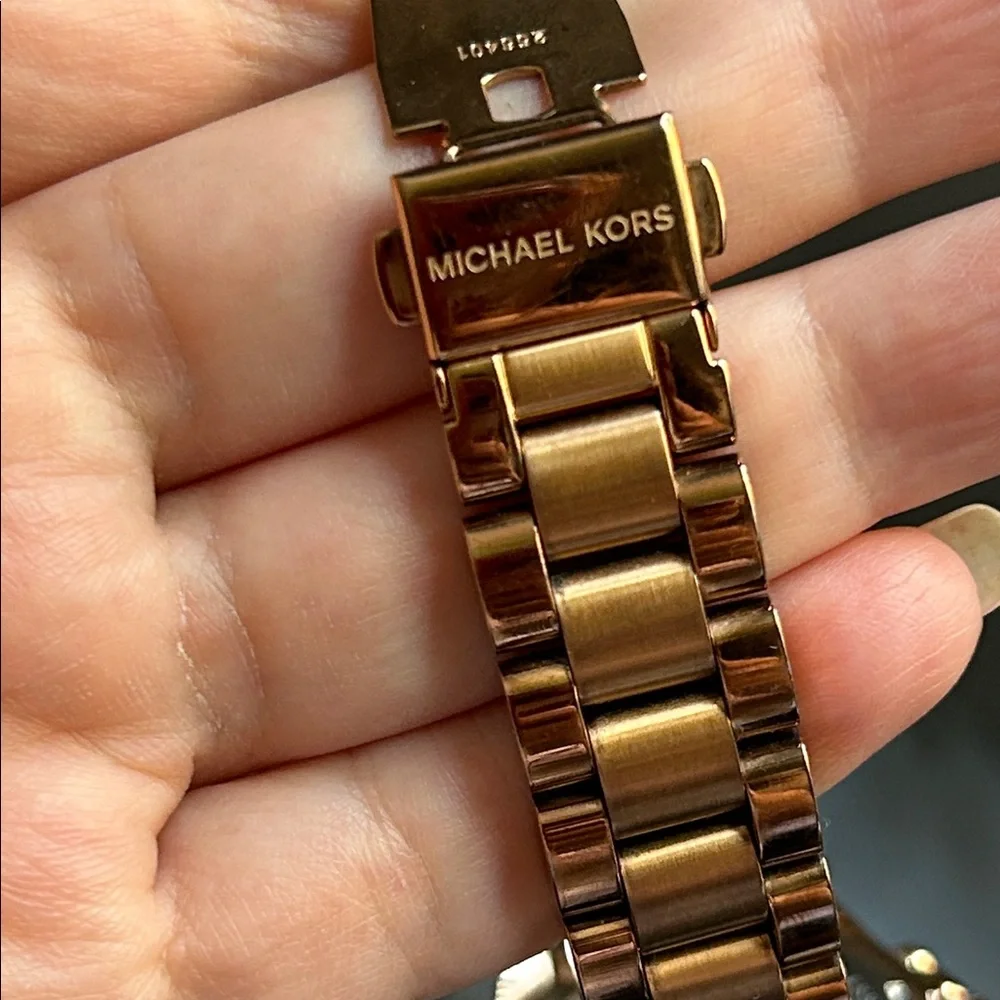 Michael Kors stylish michael