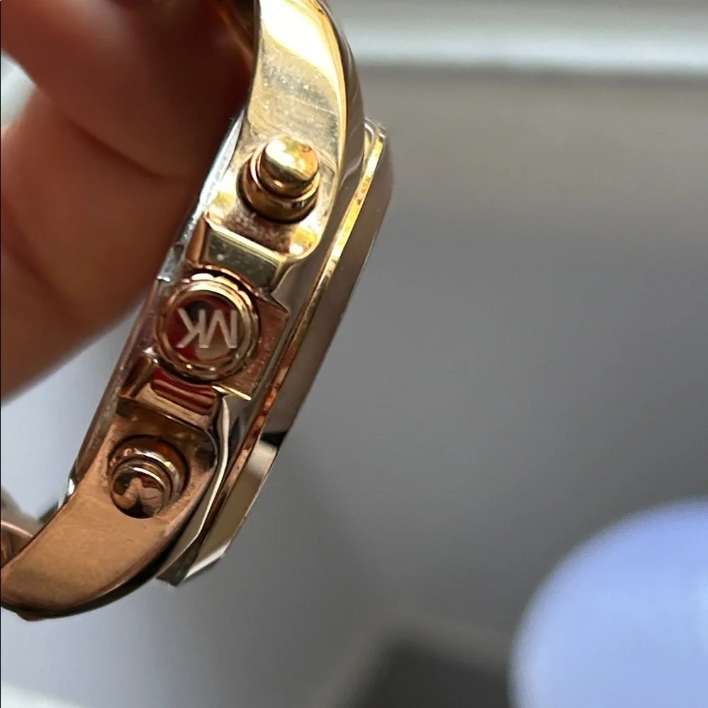 Michael Kors stylish michael