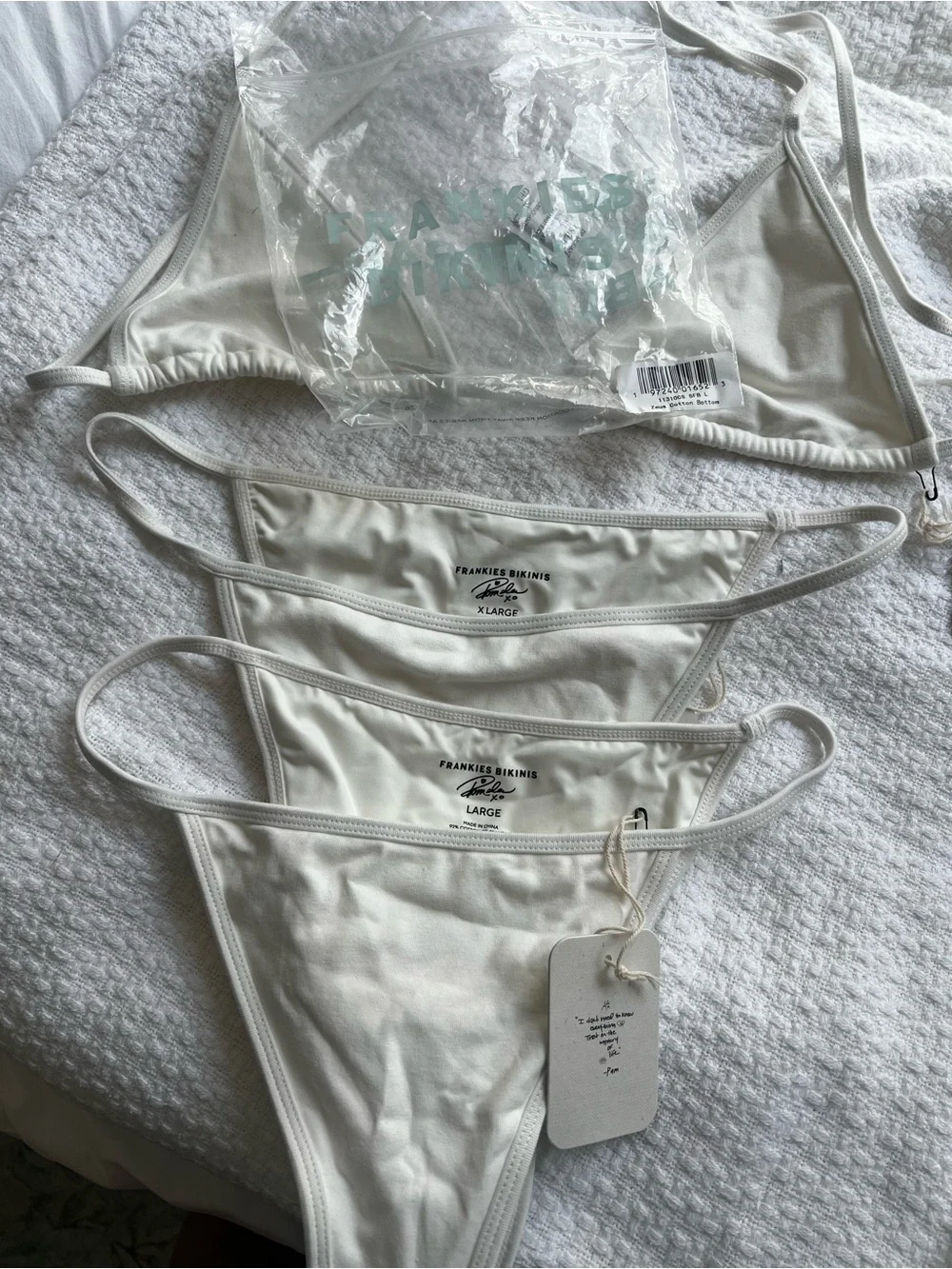 Frankies Bikinis zeus style