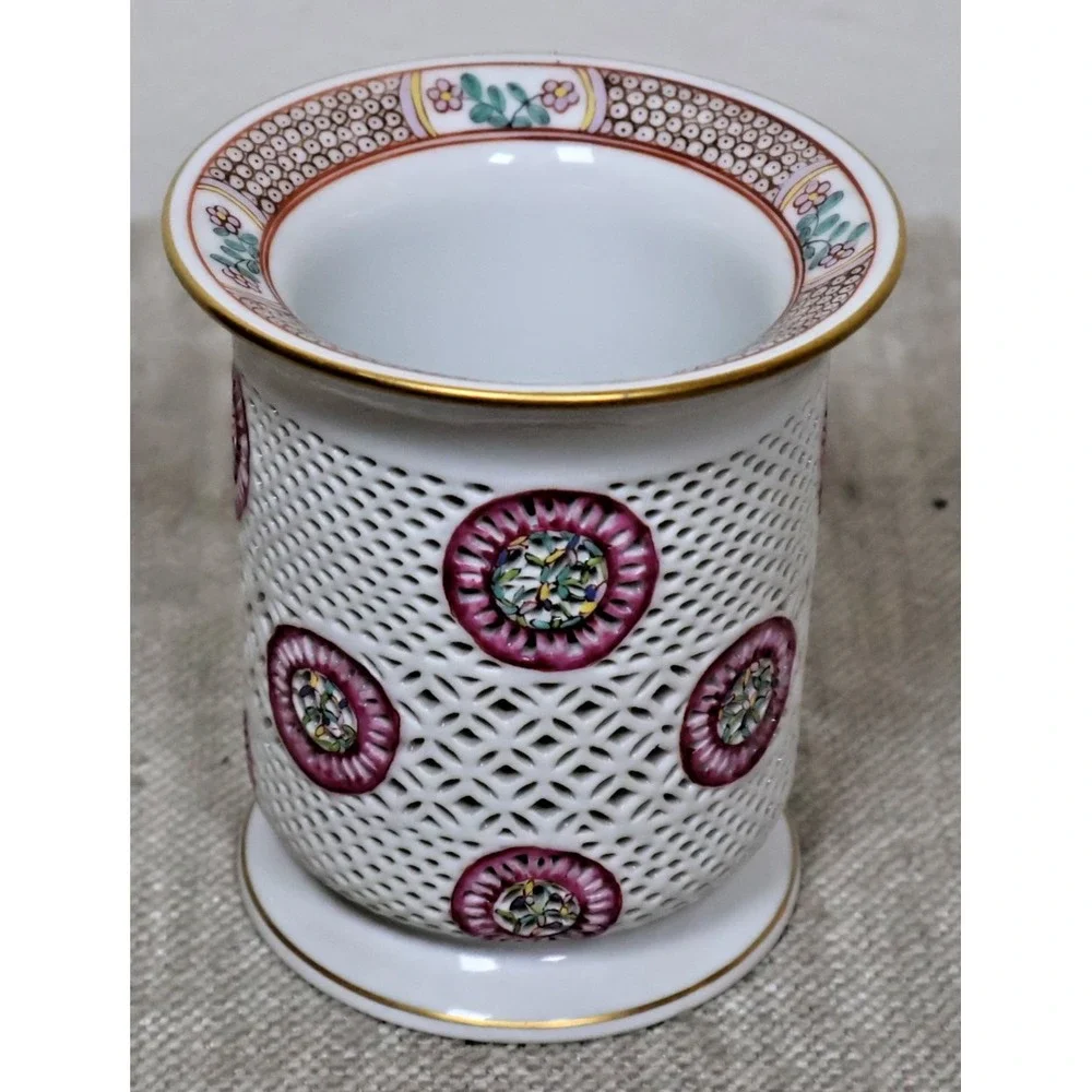 Herend hungary vase