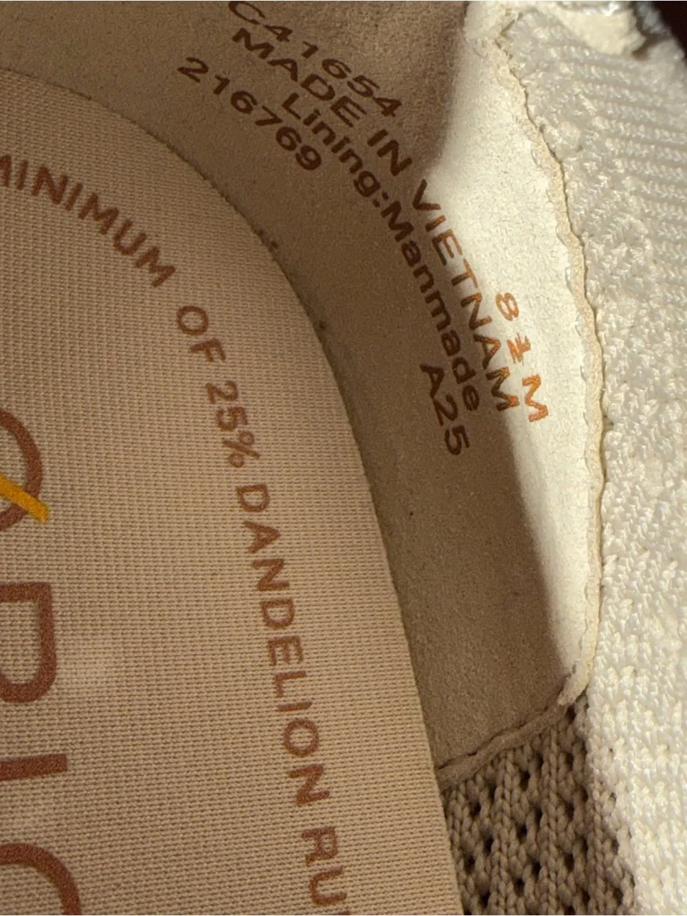 Cole Haan stitchlite™ upper