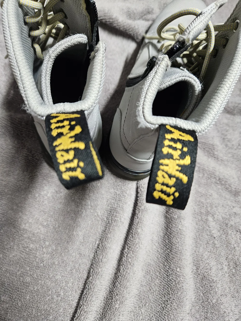 Dr. Martens Light Gray Canvas Lace-Up Zipper Ankle Combat Boots Youth Size 4