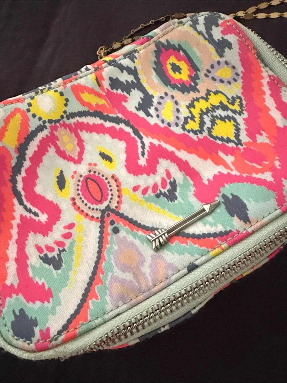 Stella & Dot stylish cosmetic