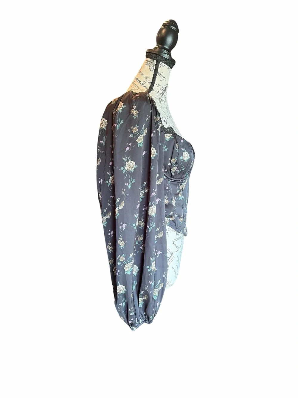 Astr worn once