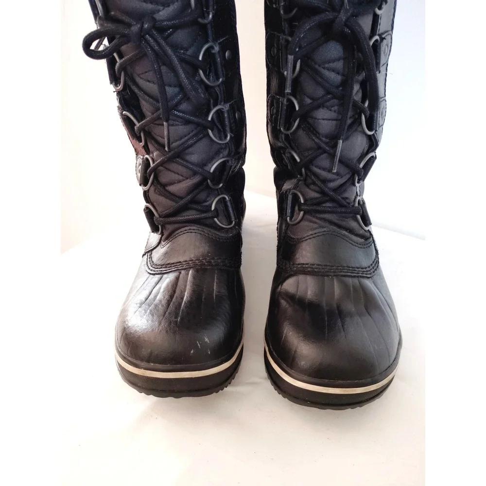 Sorel Winter Carnival Women 7 Black Quilted Faux Fur Lace‑Up Waterproof Snow Boo
