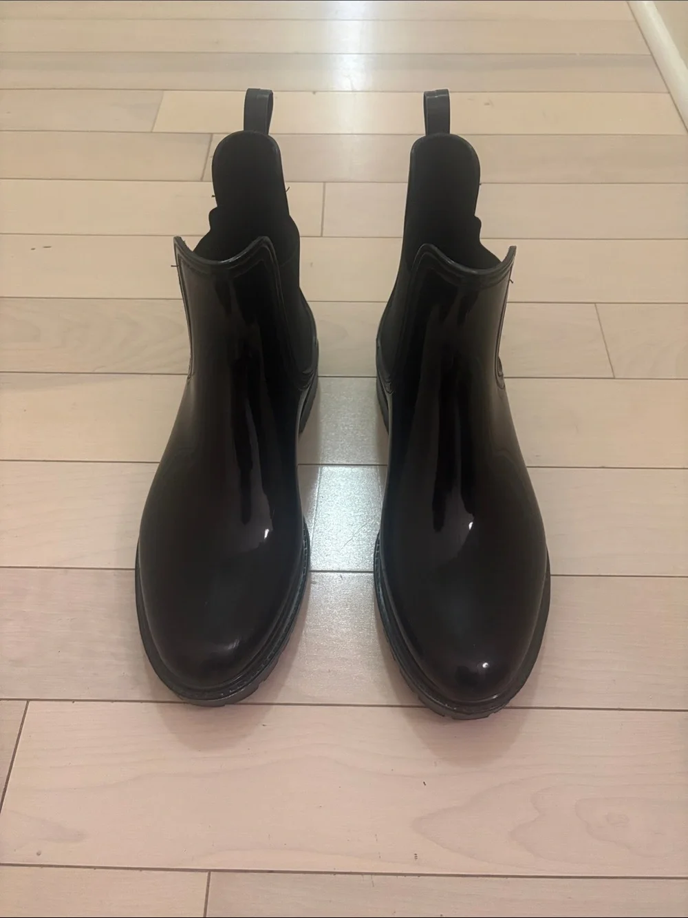 N/A polished black