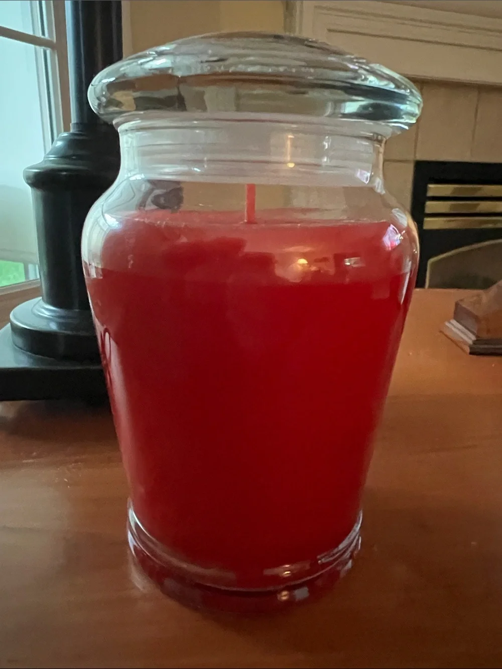 Yankee Candle rich red