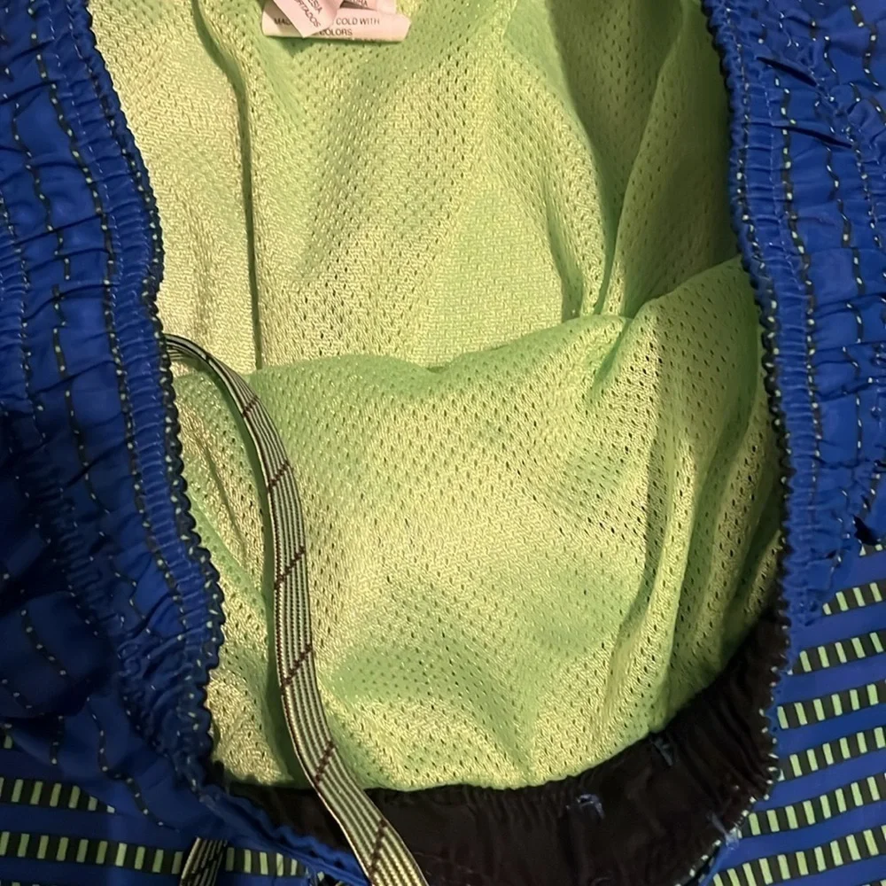 Nike tag new cool