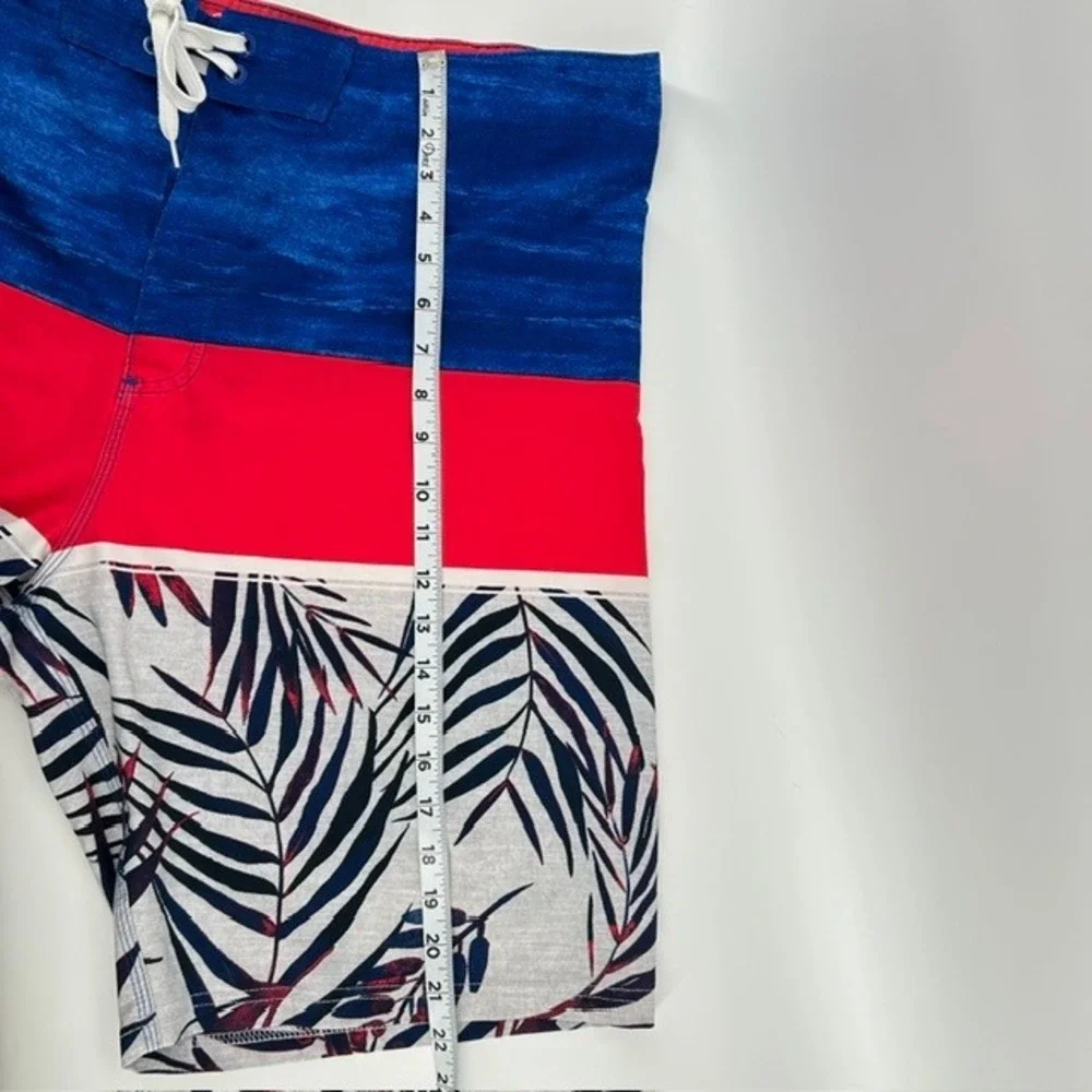 Old Navy bottom wave