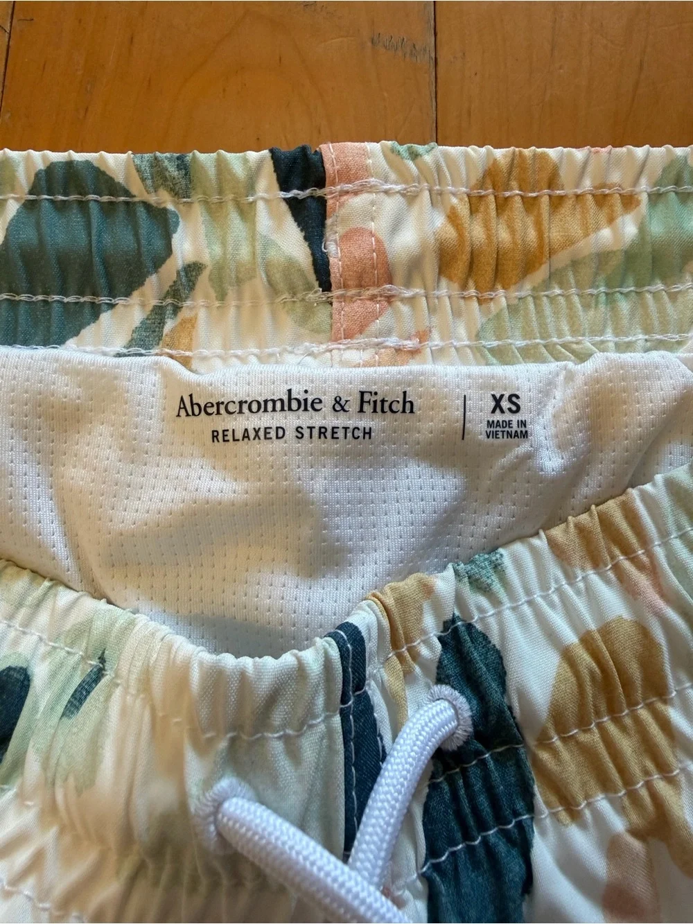 Abercrombie & Fitch lightweight men