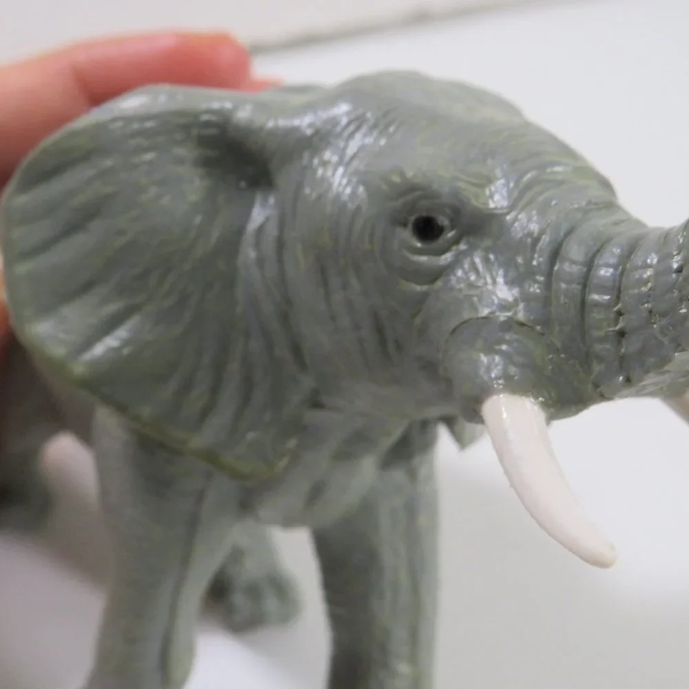 Elephant AAA Rubber High Quality Model 4.5