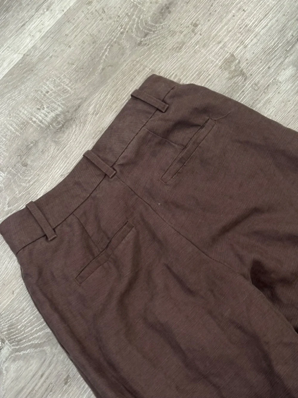 Aritzia style hook breathable
