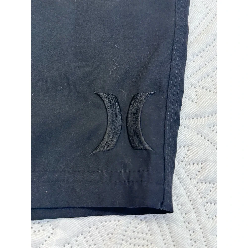 Hurley Mens Black Board Shorts Swim Trunks Cargo Pocket Size 33 Inseam 10.5in