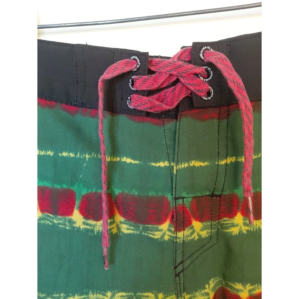 Quiksilver‎ Men's Yellow Red Surfer Board Shorts SZ L Vacation Swim