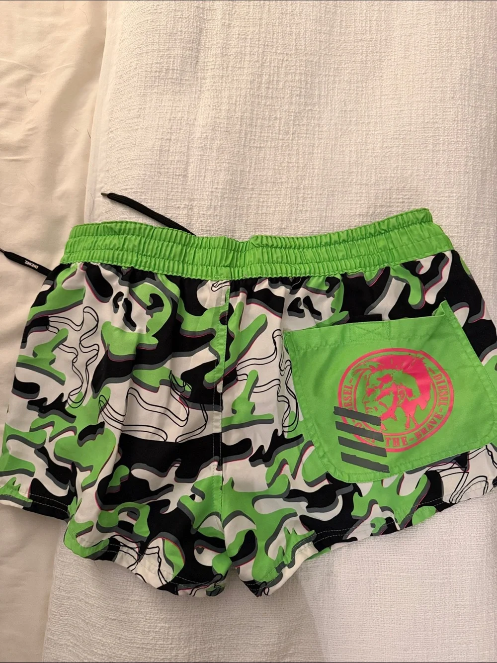 Diesel green silhouette lightweight