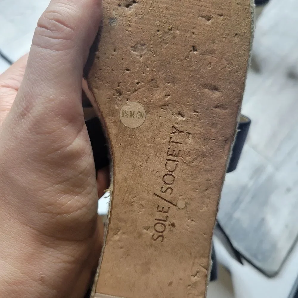Sole Society used good