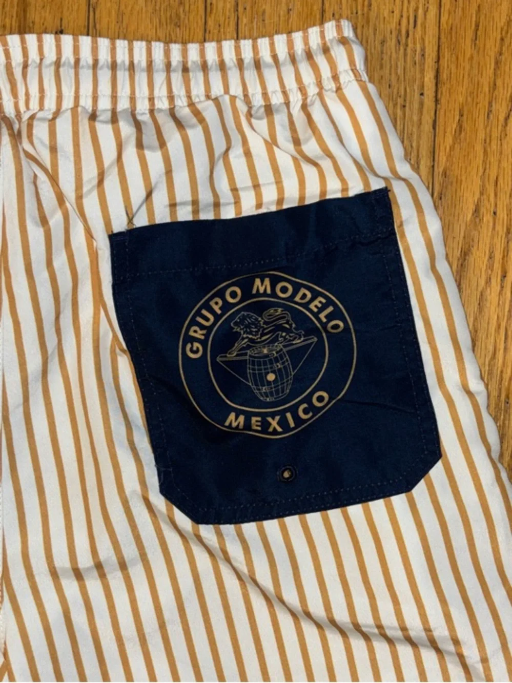 Modelo this pair