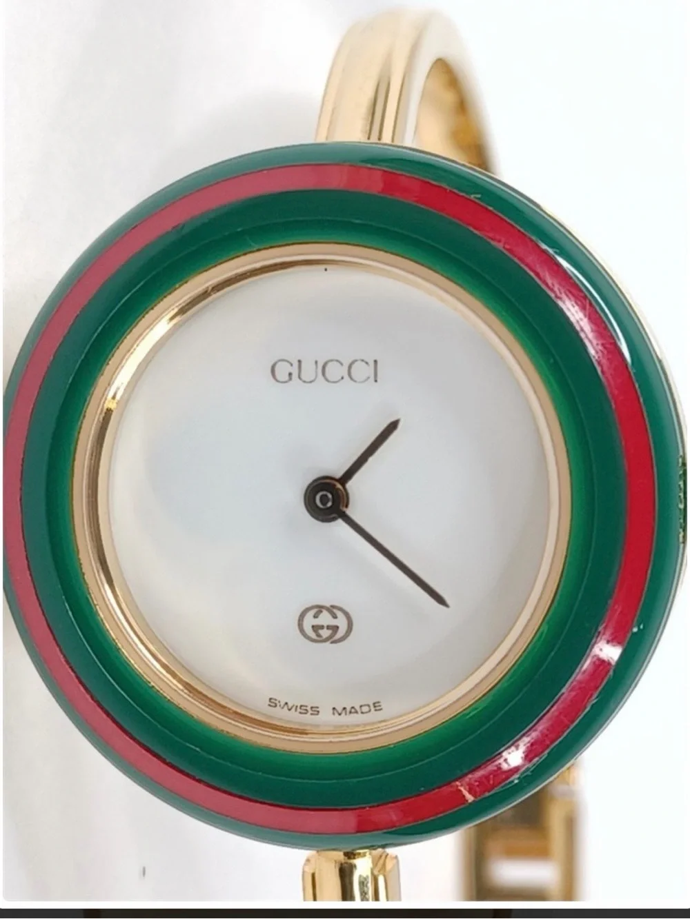 Gucci sleek bangle