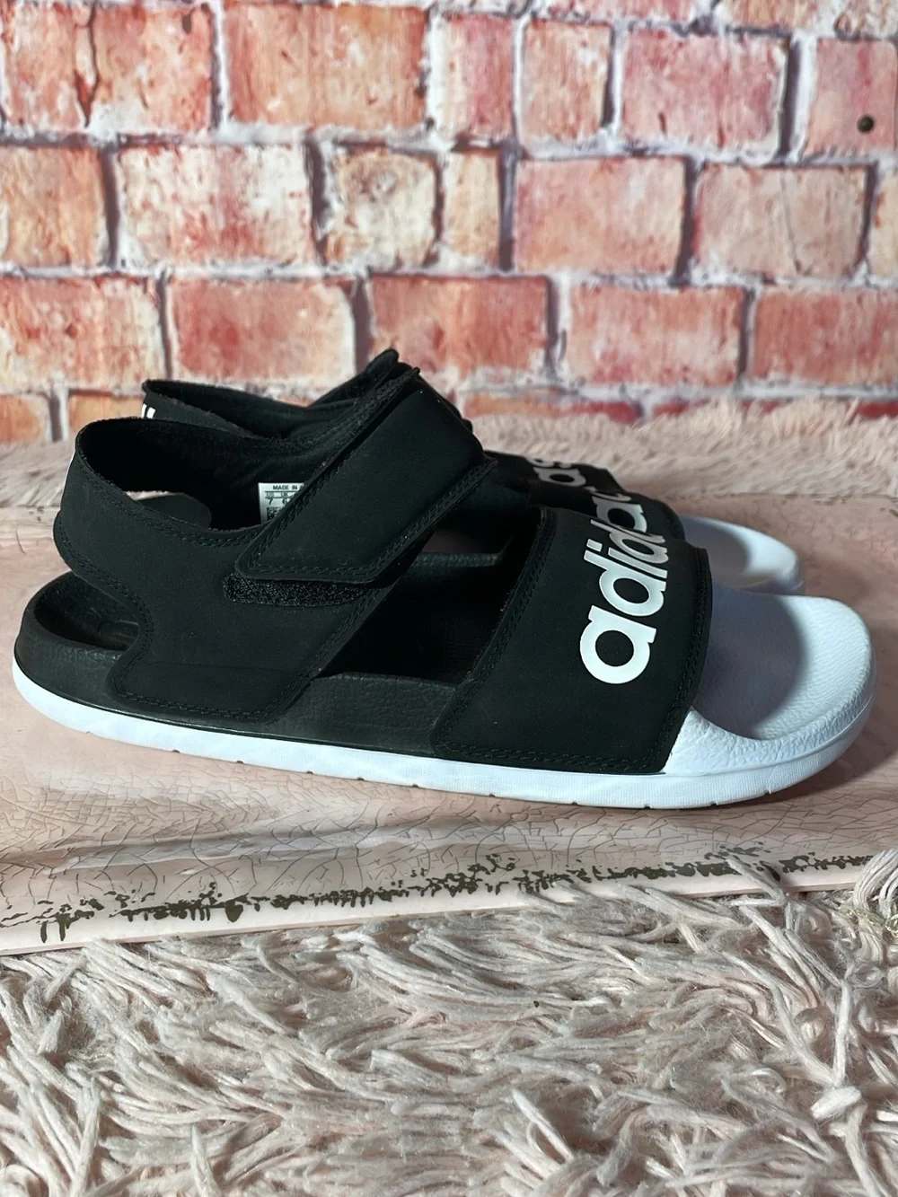 adidas classic sandals