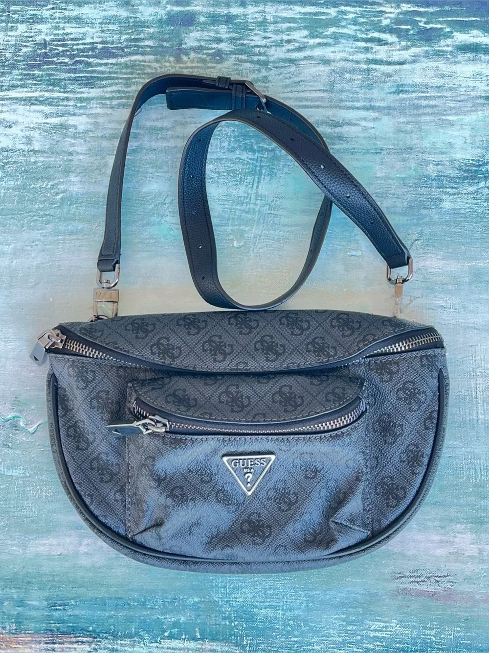 Guess black logo