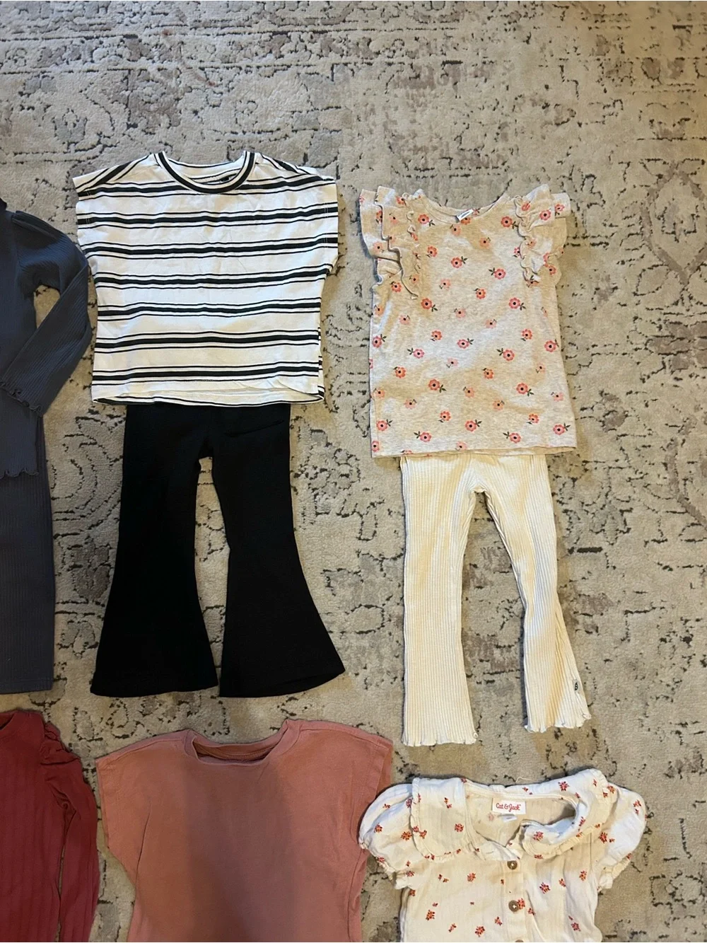 Mixed Girls' Outfit Bundle - Floral & Solid Tops with Pants