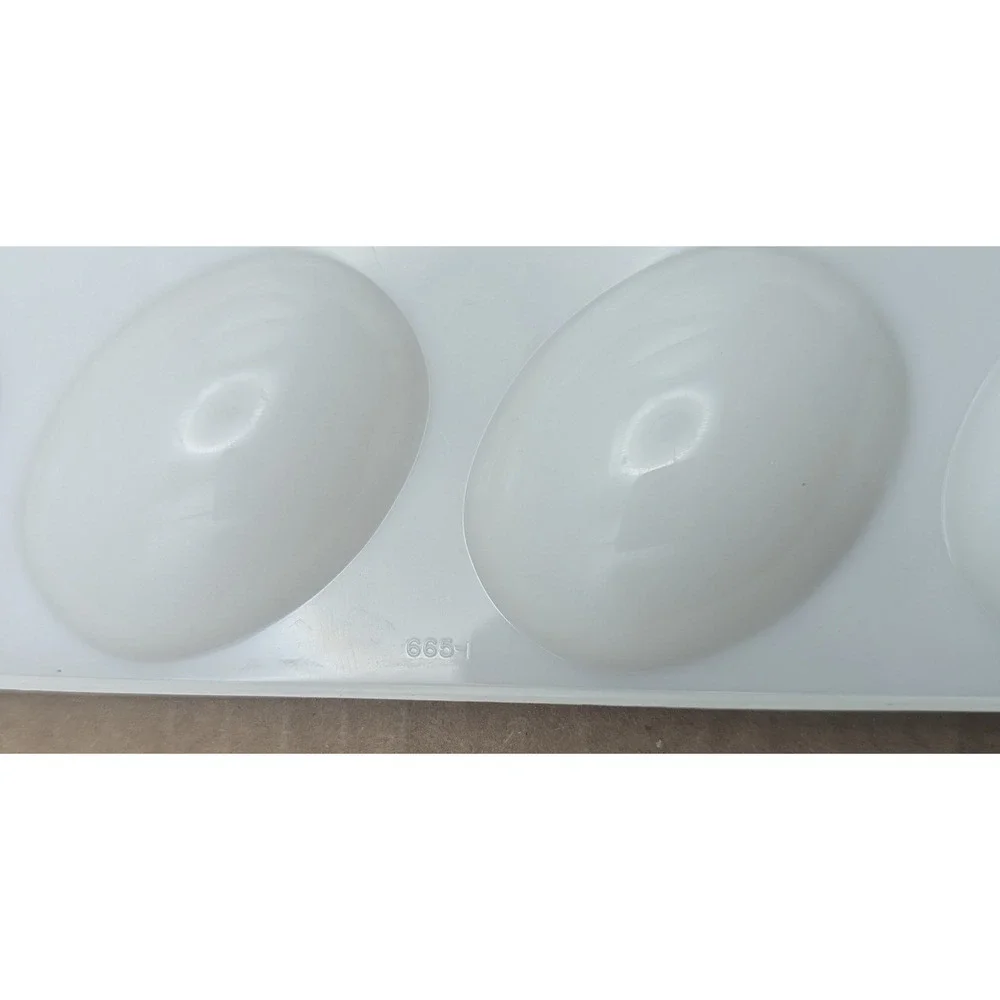 Tupperware vintage egg