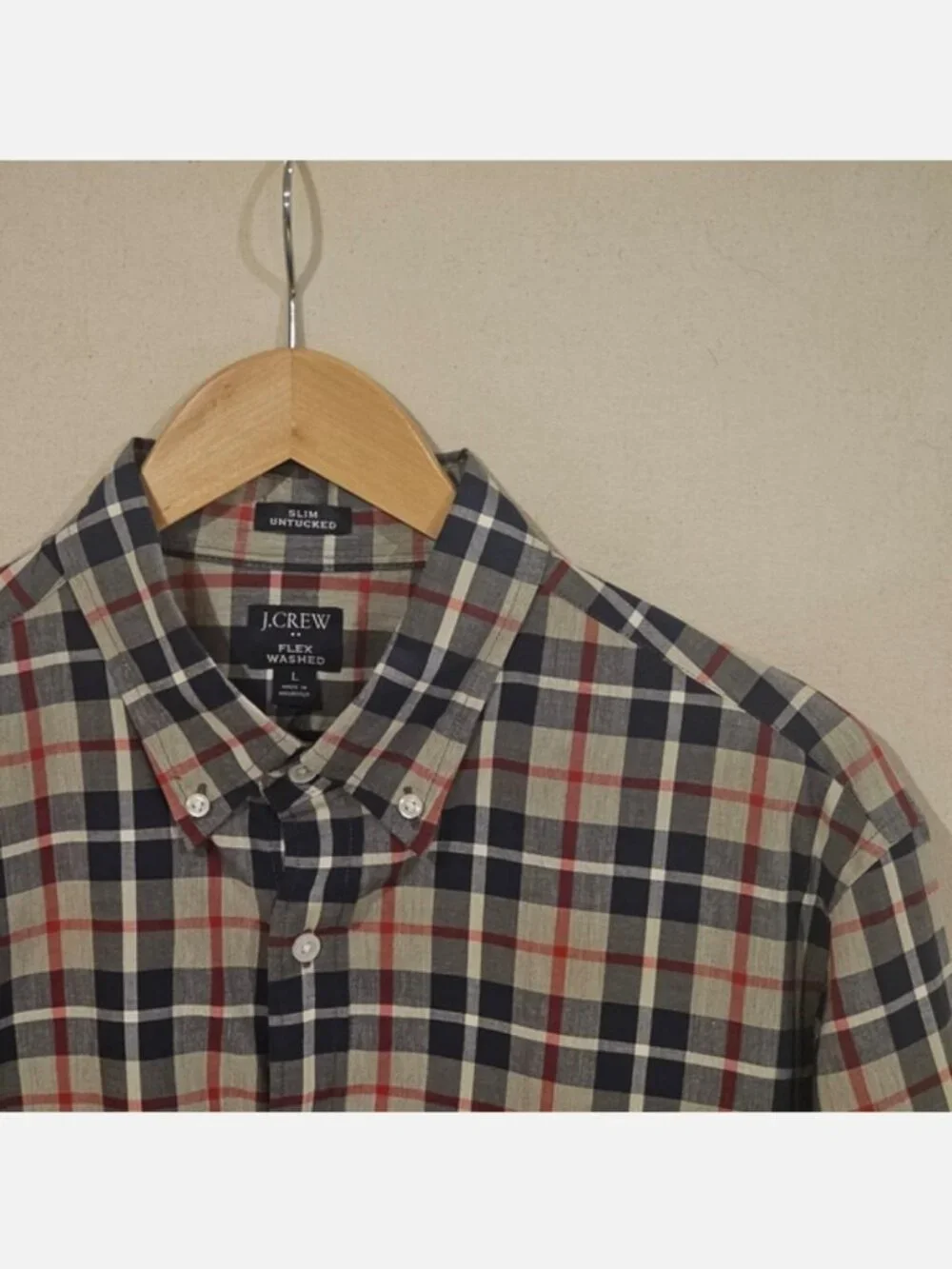 J. Crew Slim Fit Untucked Button Down L
