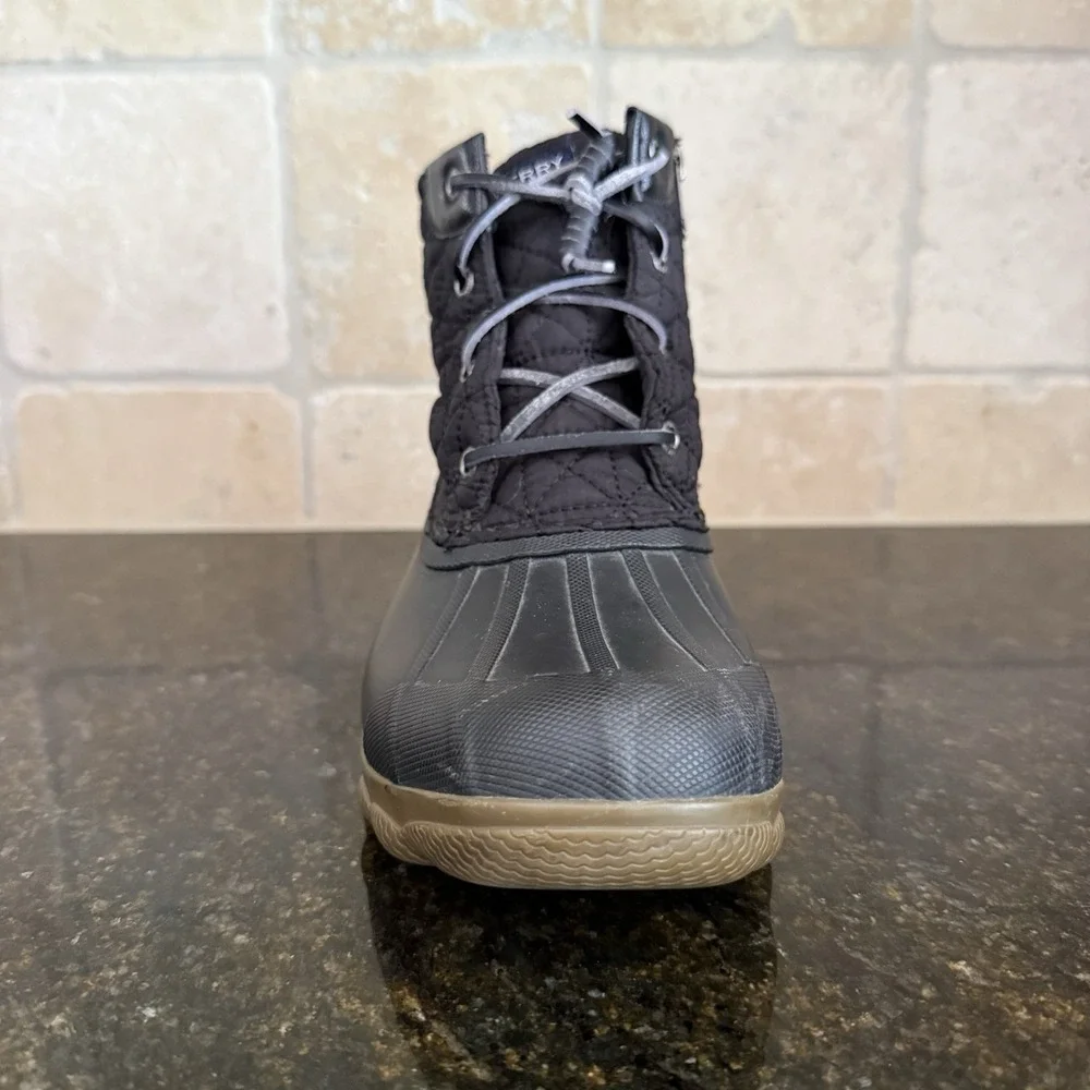 Sperry good preowned