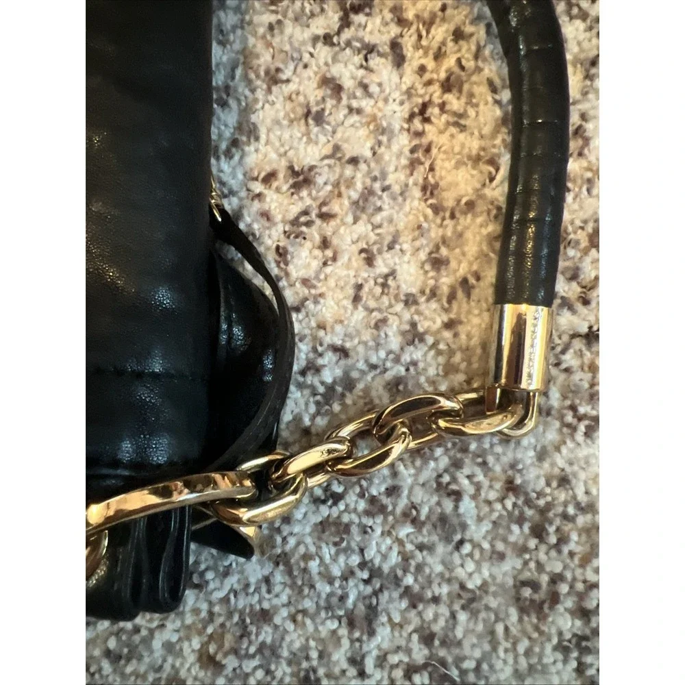 Vintage Michael Kors Leather Crossbody Bag Black Large Pockets Adjusting‎ Strap