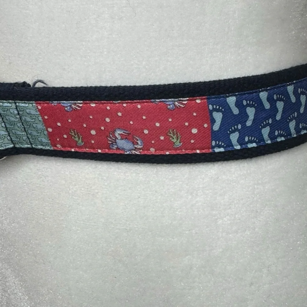Vineyard Vines questions leave