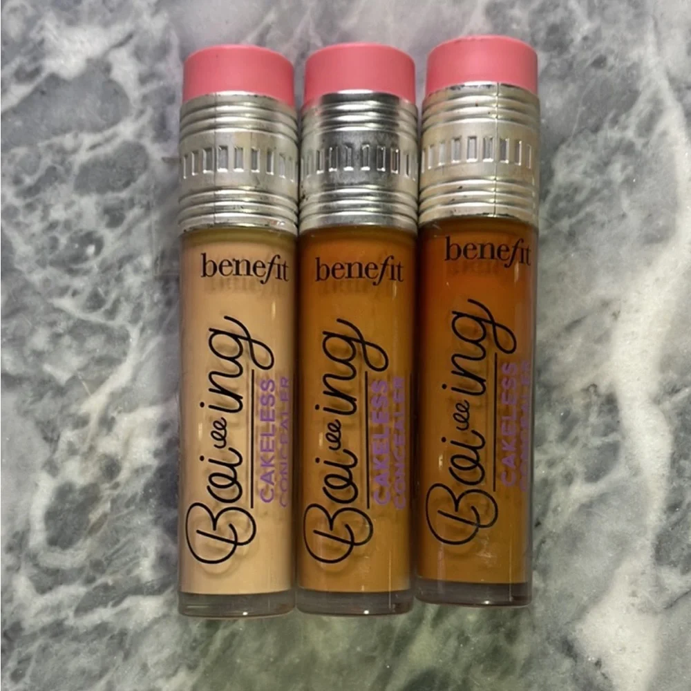 Benefit Cakeless‎ Concealer