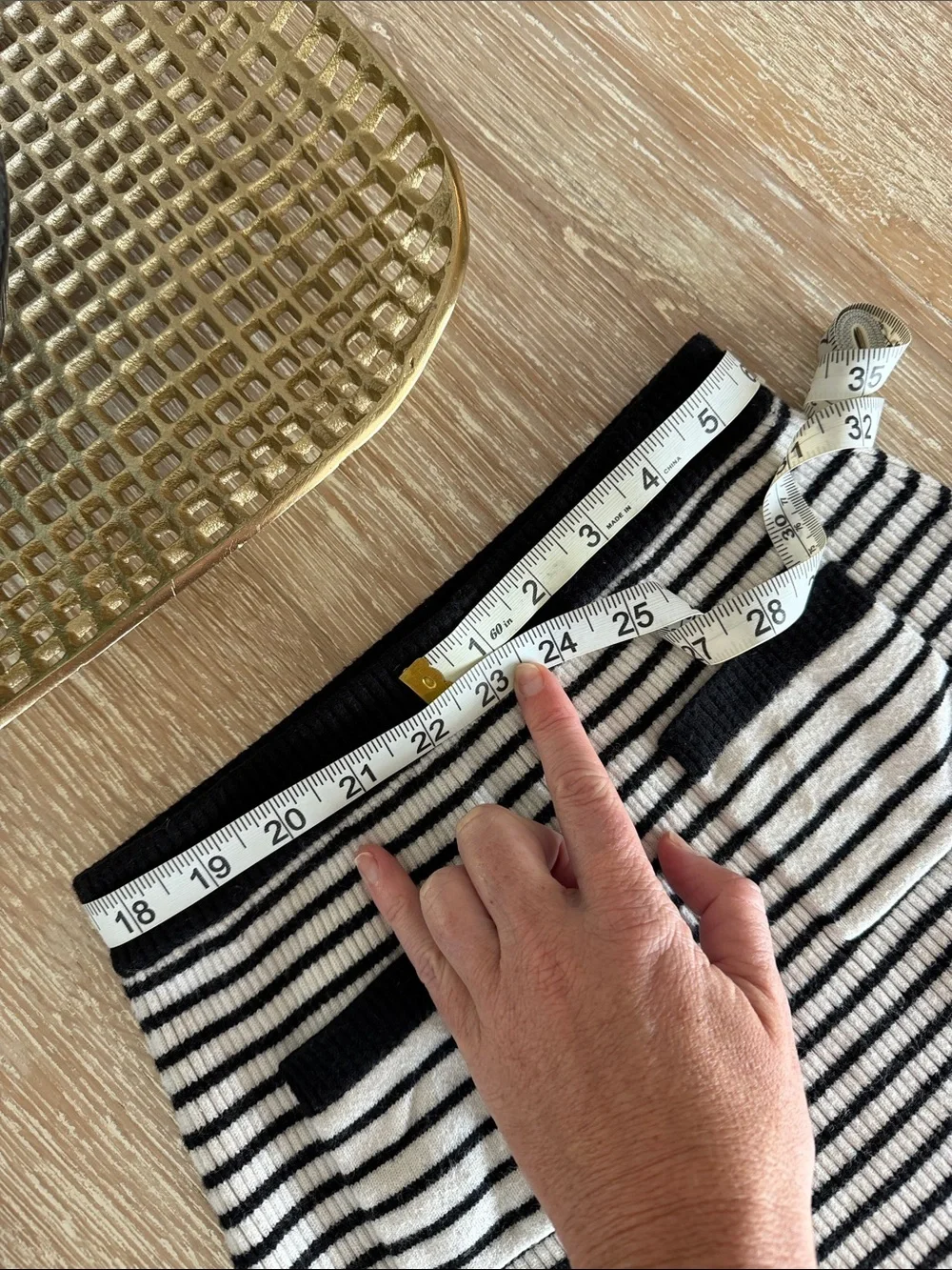 Habitual contrast stripes