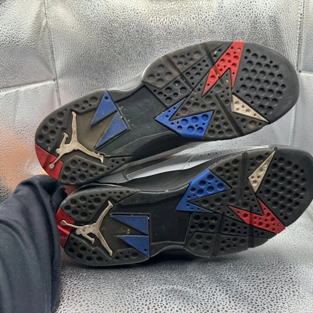 Jordan size 10