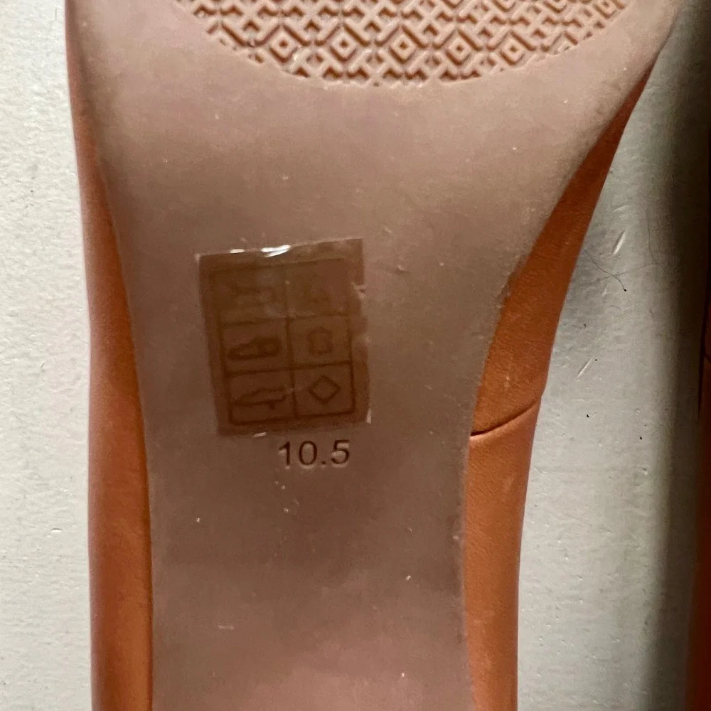 Tory Burch Janey‎ Women 10.5 Tan Brown Leather Block Wood Grain Heel Logo Pump