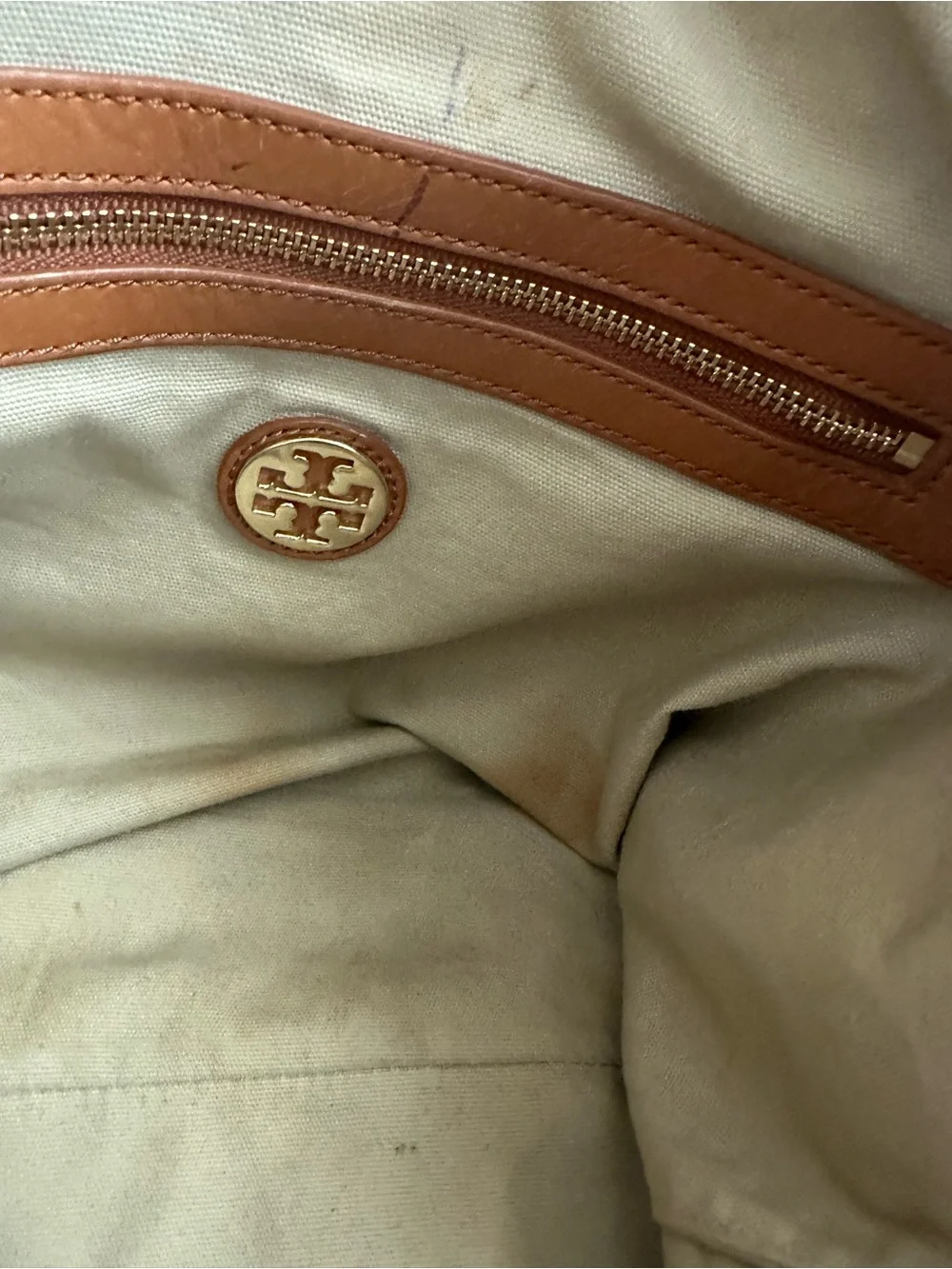 🍎 Tory Burch Cognac Leather Tote with Gold Logo