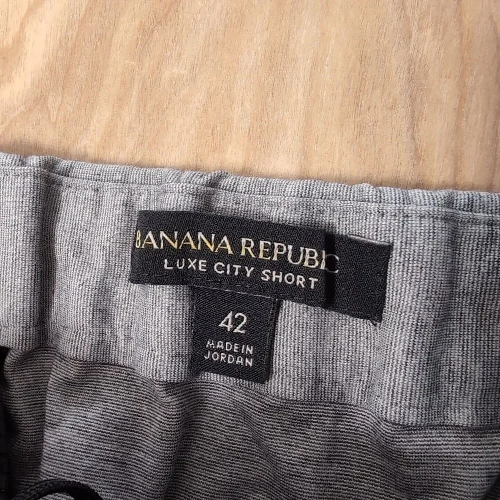 Banana Republic elevate your