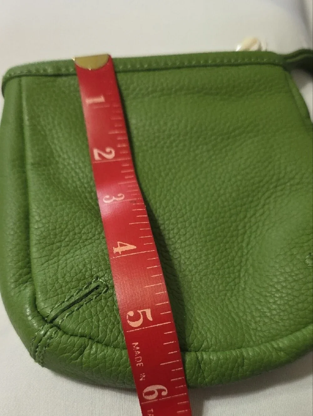 The Unbranded Brand compact green