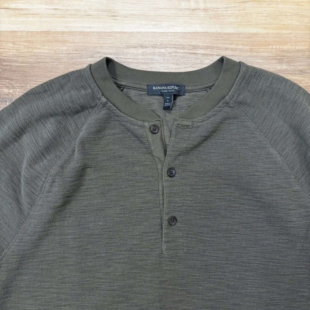 Banana Republic slub textured