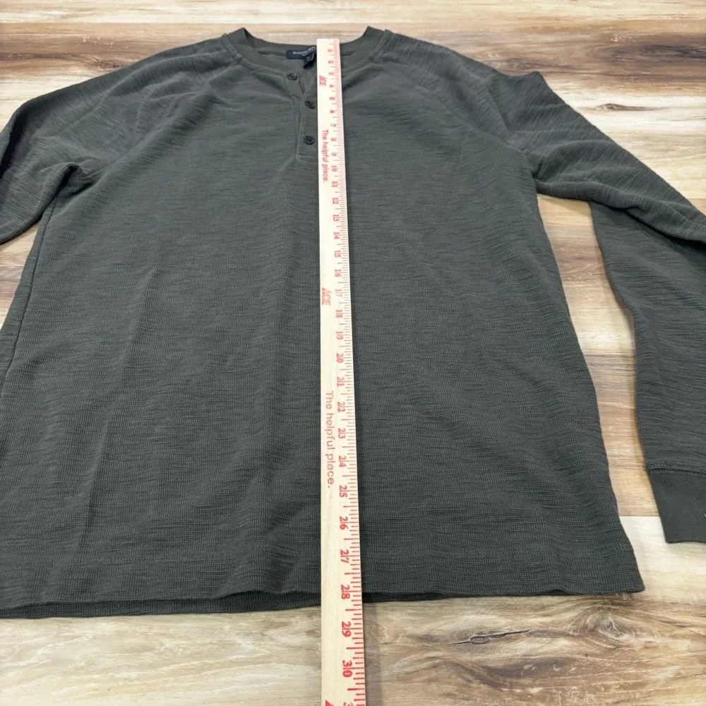 Banana Republic slub textured