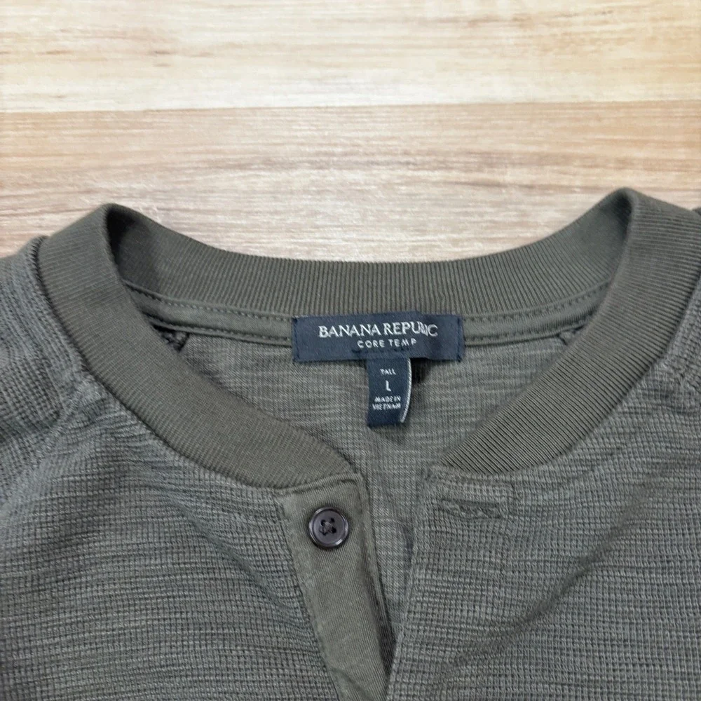 Banana Republic slub textured