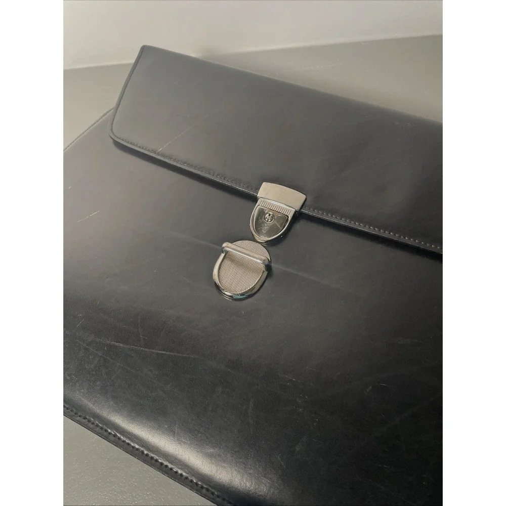Black Leather Executive Professional Briefcase by Jack‎ Georges