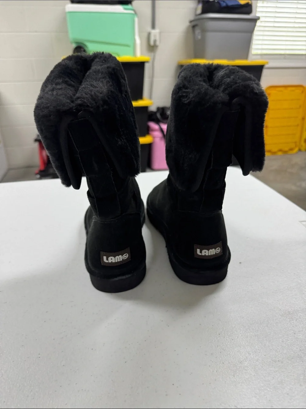 Lamo women’s Black Shearling-Trim Pull-On Boots