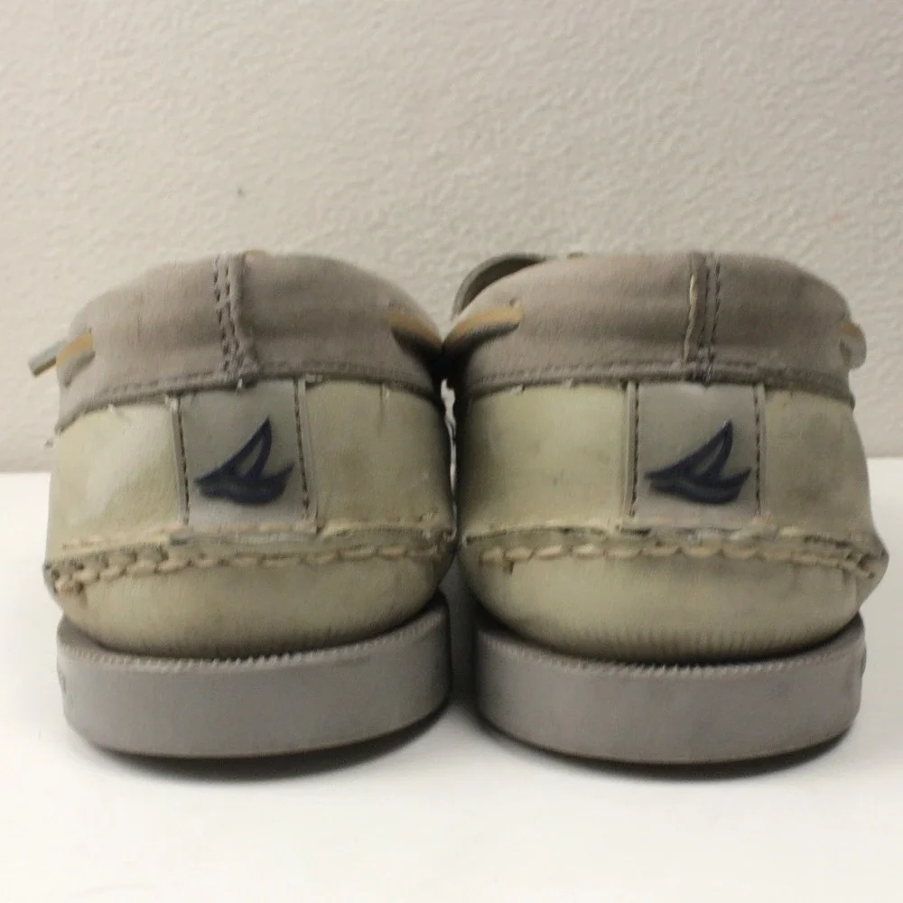 Sperry classic top