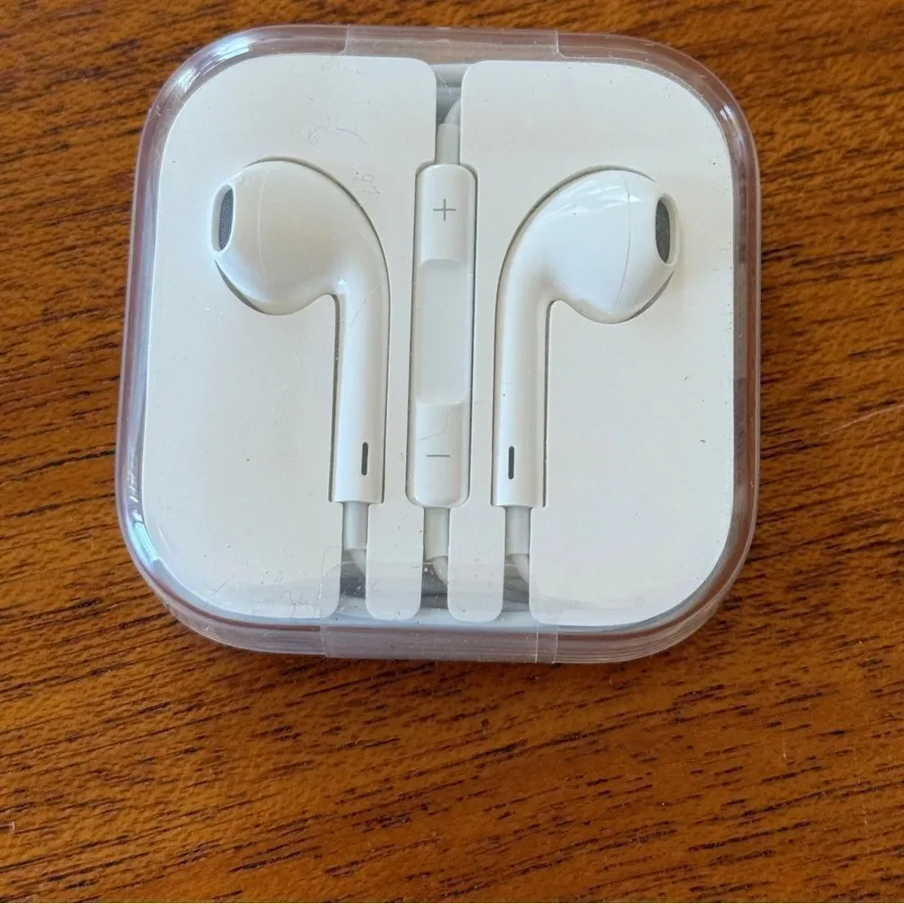Apple new white