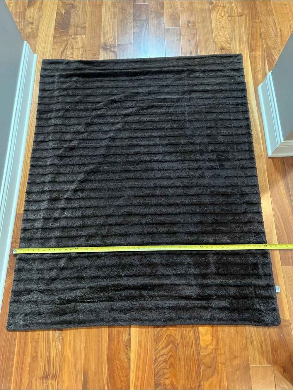 Marlo Lorenz warmth dark