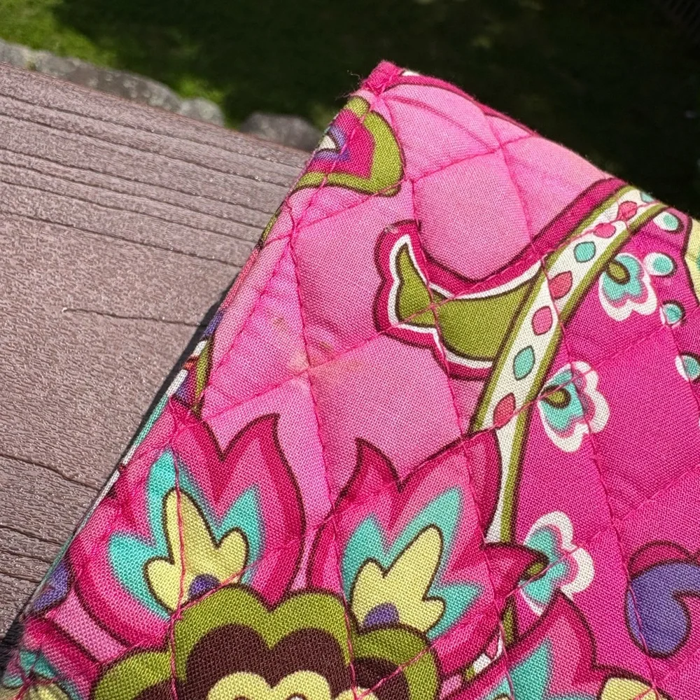 Vera Bradley reposhing this